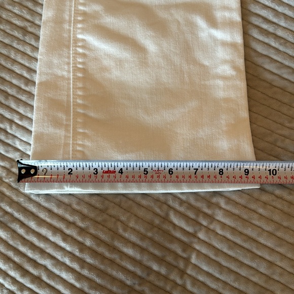 White House Black Market White Boot leg jeans - Picture 7 of 7